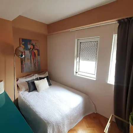 Appartement Station Apartment, Location In *